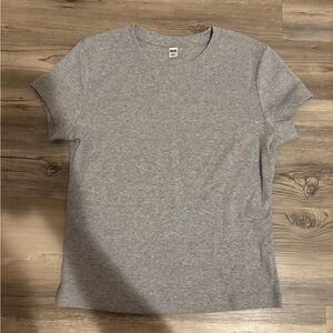 Uniqlo Classic Gray Women's T-Shirt
